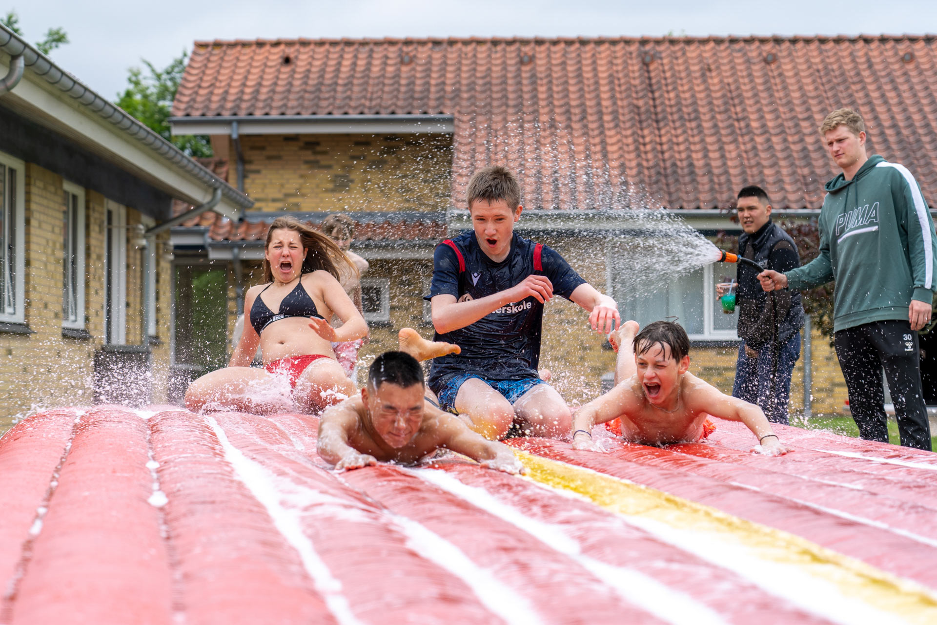Sidste Skoledag Airtrack 1